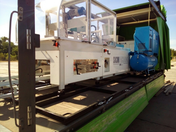 frame for one-of-a kind mobile unit for production of corrugated packaging in the field