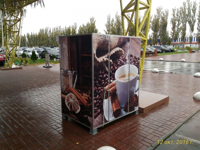 Our team promptly designed, manufactured, and delivered kiosks for coffee and other drinks to the order of ‘Fabrika’ Shopping Mall in Kherson, Ukraine.